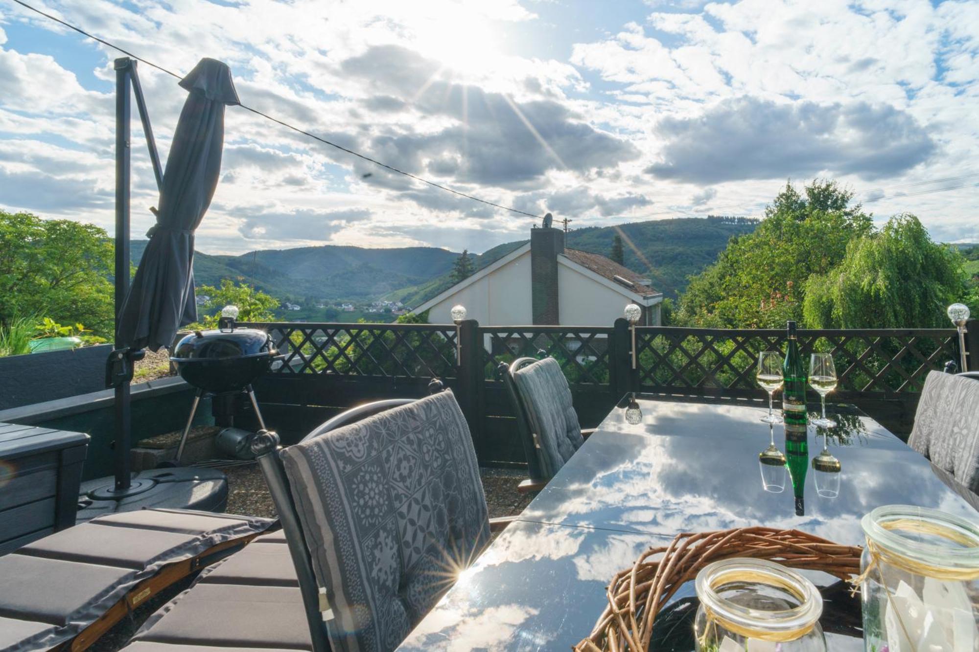 Ferienwohnung Auf Sarret Bullay Exteriör bild